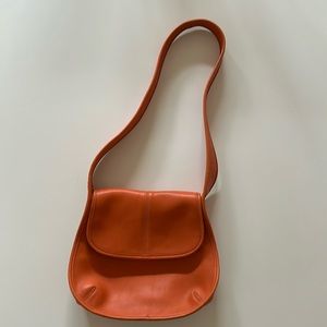 Vintage coach ergo flap shoulder bag